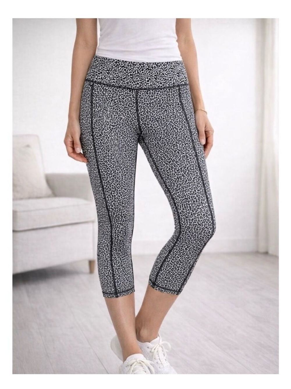 Lilly Women's Leopard Print Leggings
